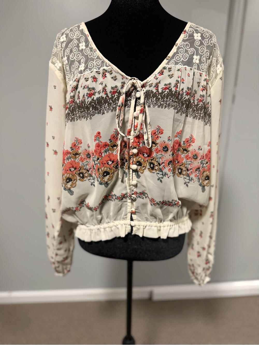 En Crème Women’s Medium Boho Floral Lace Peasant Blouse Ivory Long Sleeve - Picture 2 of 8